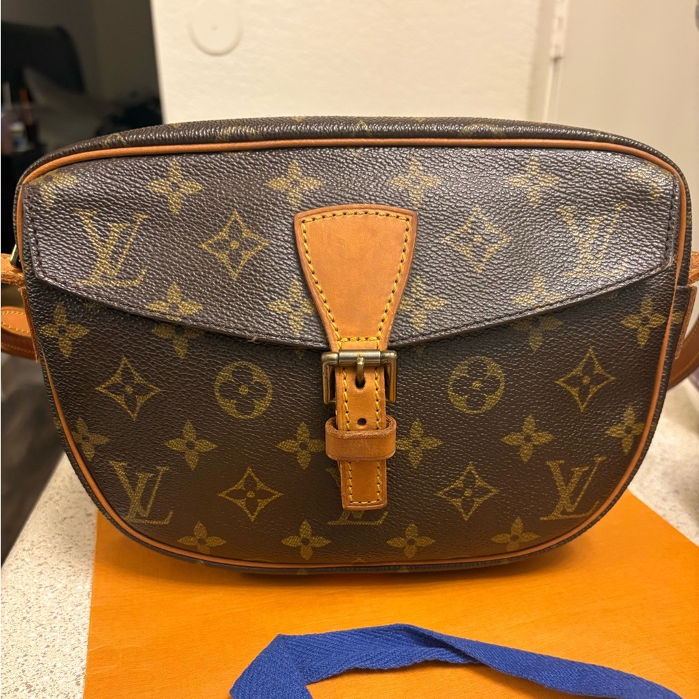 Louis Vuitton Monogram Jeunefille PM Crossbody Bag